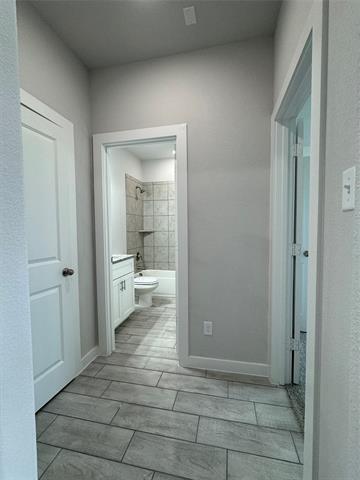 Building Photo - 831 Rosebud Trl