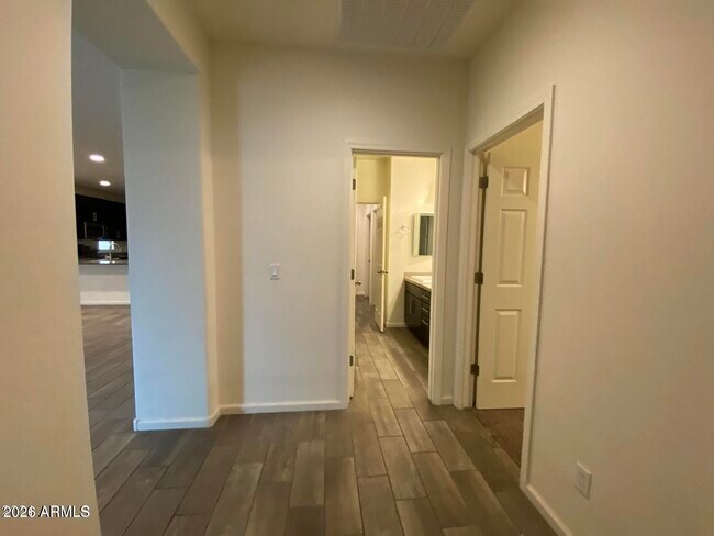 Building Photo - 3549 E Apricot Ln