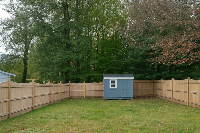 Building Photo - 223 Foxwood Ln