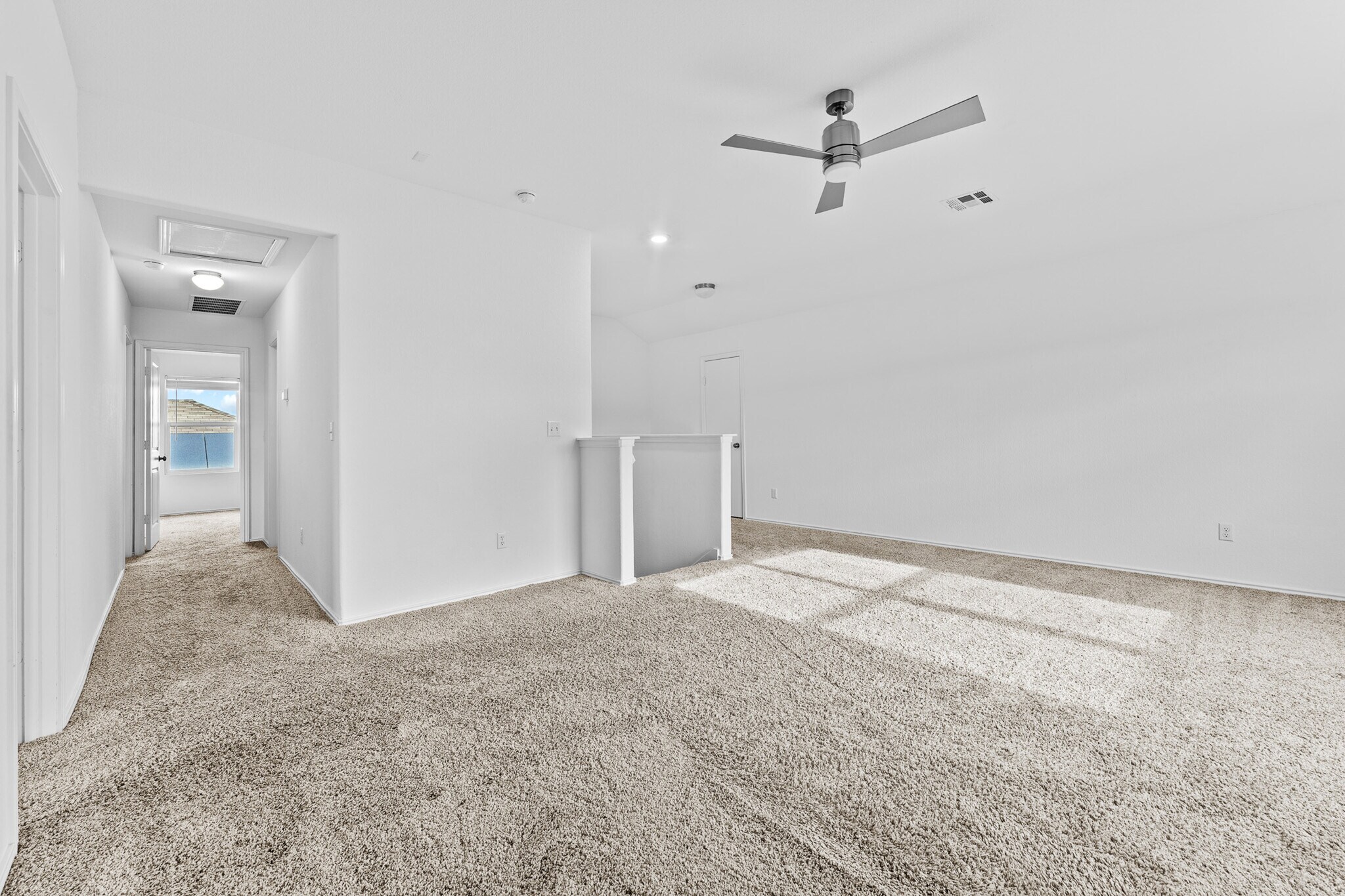 Building Photo - 129 Escondido Cir