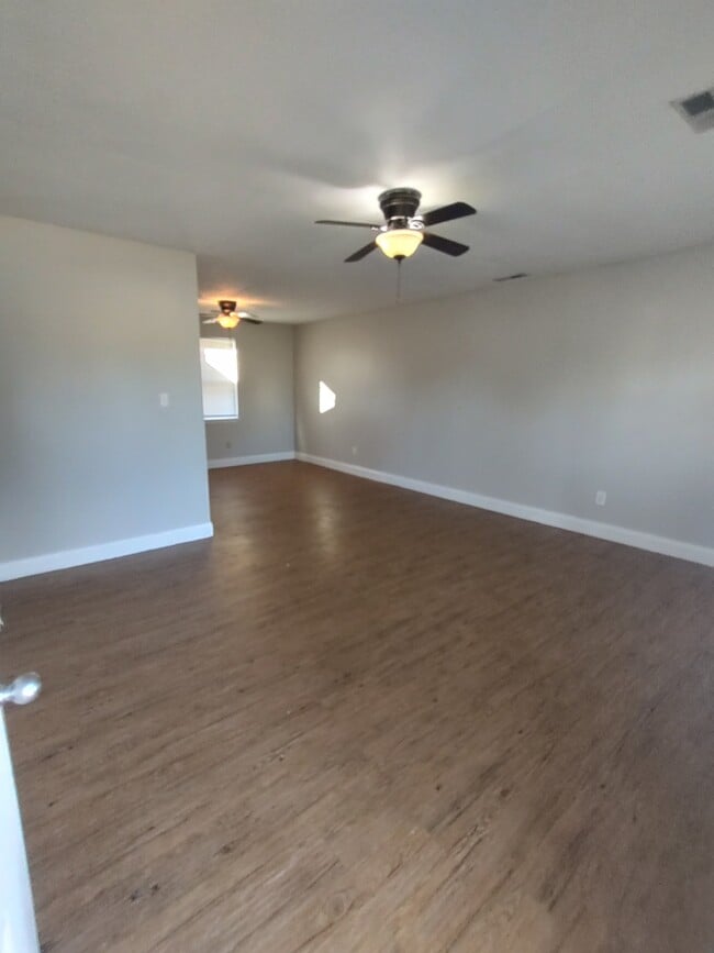 Building Photo - Ruby Johnson Drive