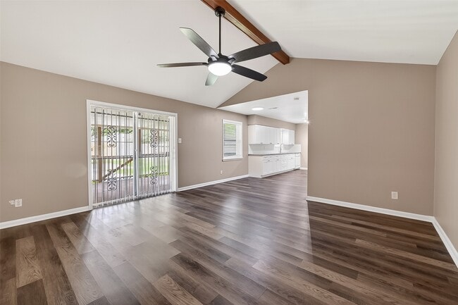 Building Photo - 12002 Hillcroft St