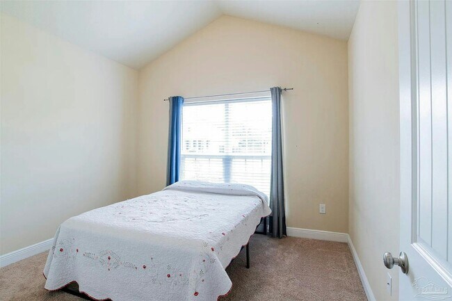 Building Photo - 8746 Bradfield Dr