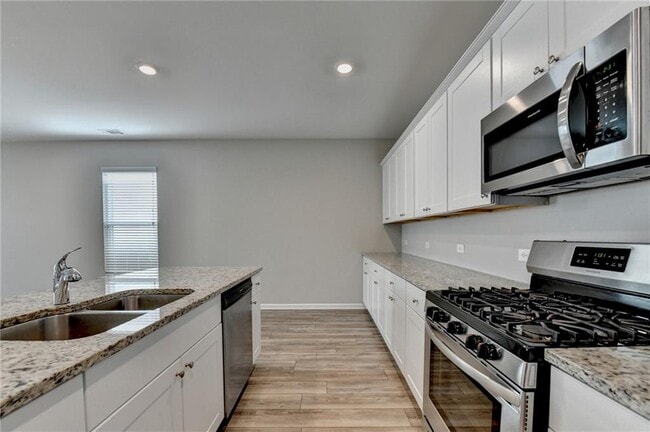 Building Photo - 4335 Magpie Dr