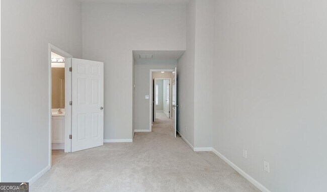 Building Photo - 1509 Liberty Pkwy NW