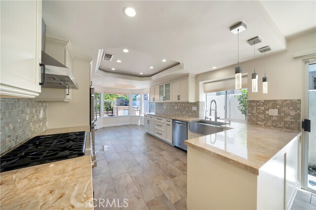 Building Photo - 24743 Cll Altamira