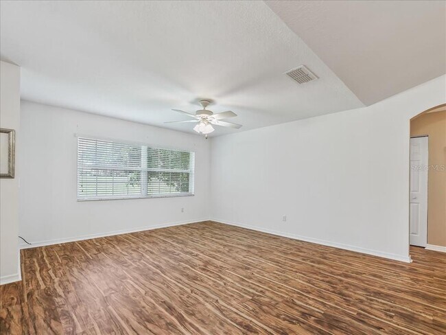 Building Photo - 11025 SE 174th Loop