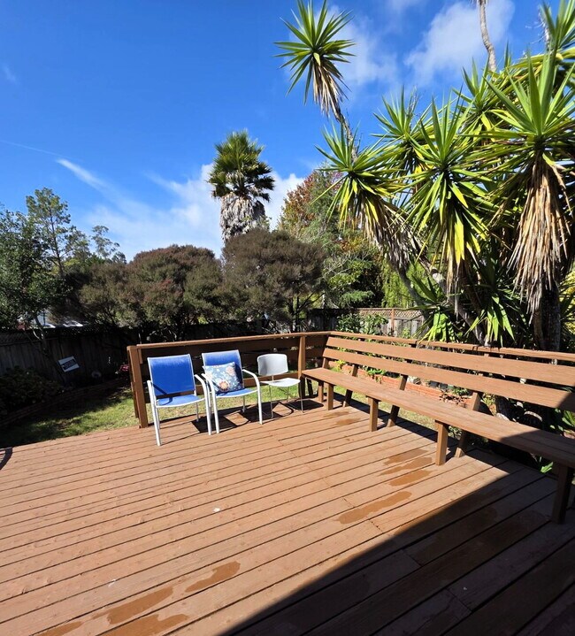 Building Photo - Beautiful Westside Santa Cruz Home Near UCSC