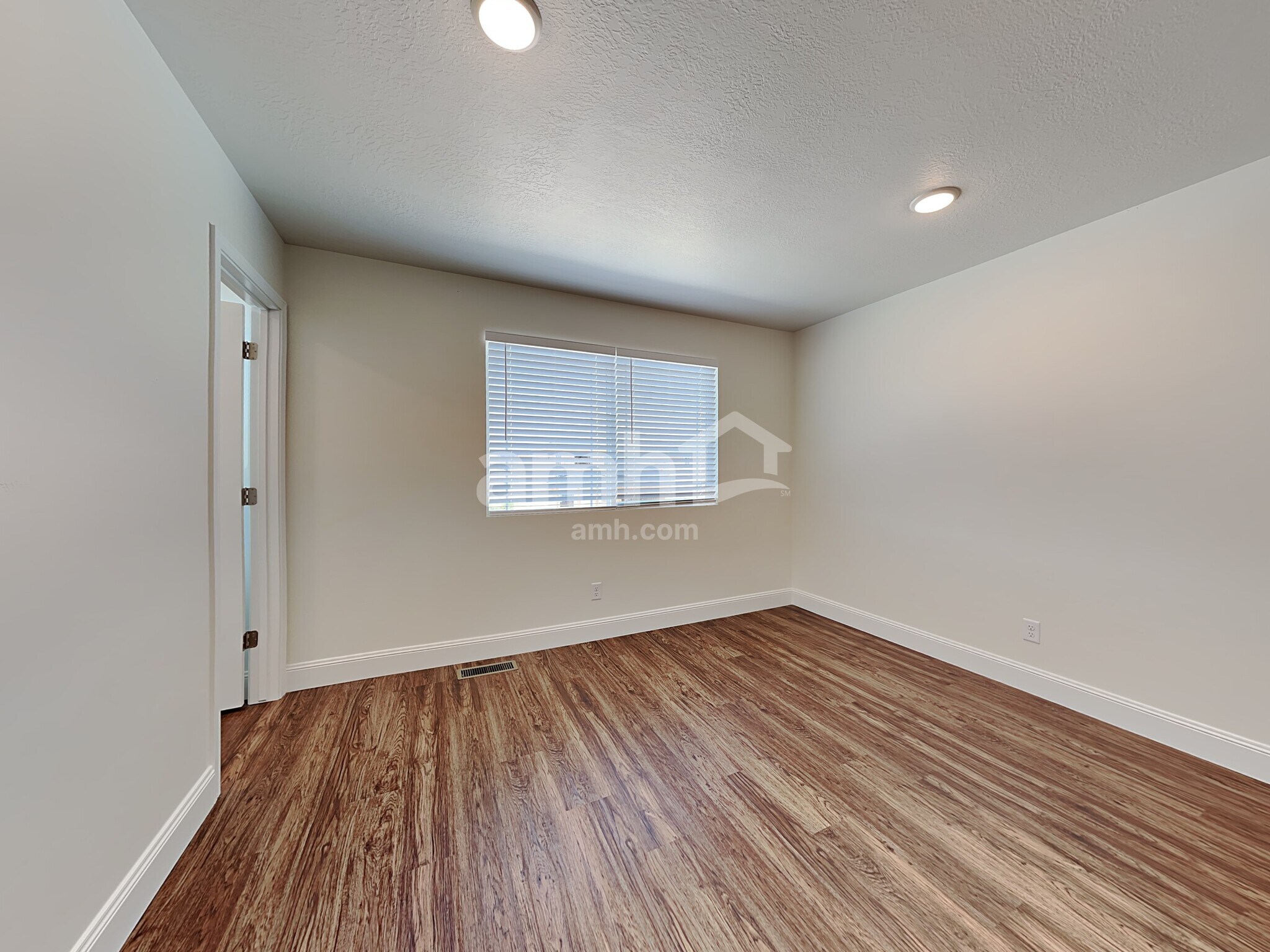 Building Photo - 2635 W 3290 S