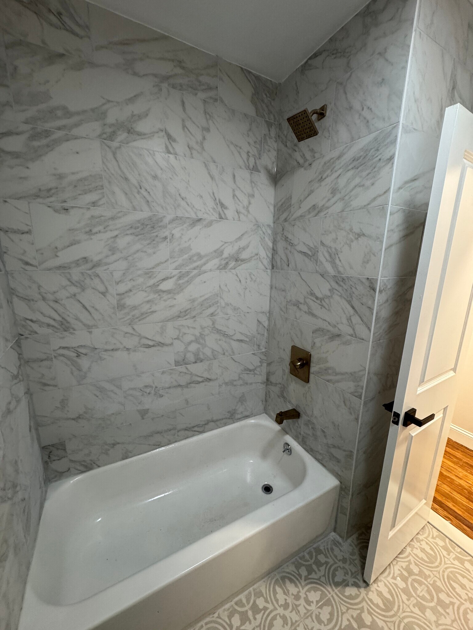 Building Photo - 5 Edgar Ter