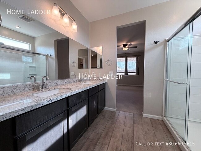 Building Photo - 1997 E Wetleaf Pl