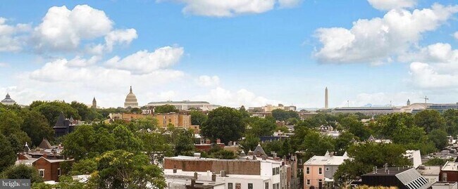 Building Photo - 1350 Maryland Ave NE