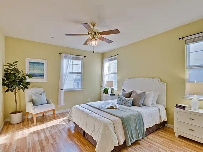 Building Photo - SAN JOSE-beautiful  townhome with tandem two car garage, newer construction