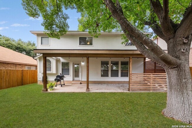 Building Photo - 1207 Canyon Parke Dr