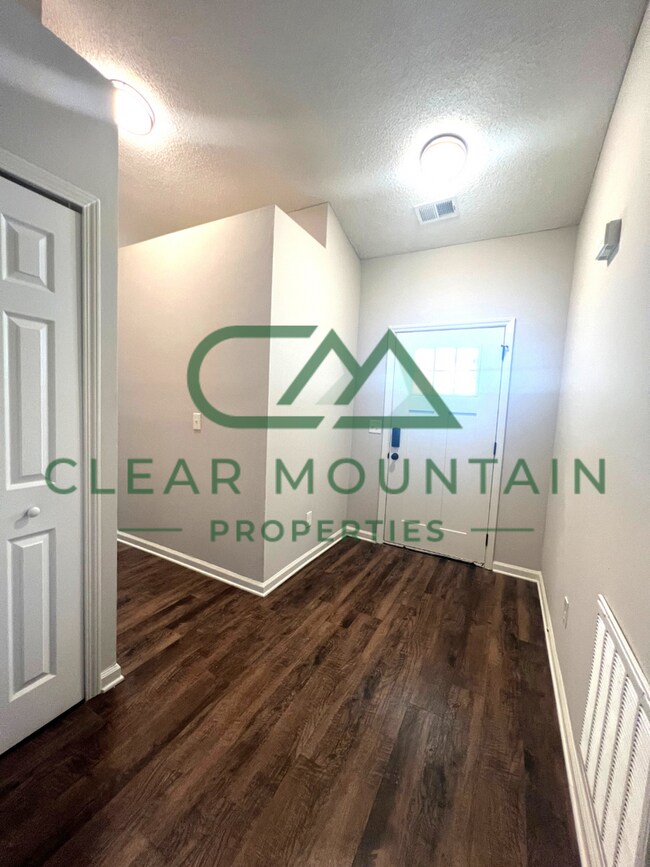 Building Photo - Move-in Special! Limited-Time Leasing Offer!