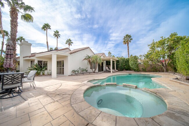 Building Photo - 43512 Via Magellan Dr