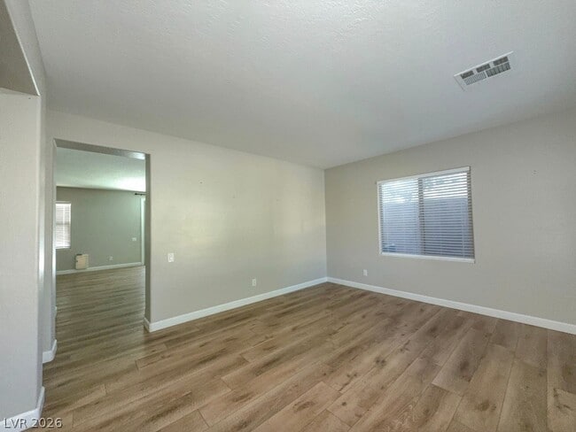 Building Photo - 2213 Bon Papa Ct