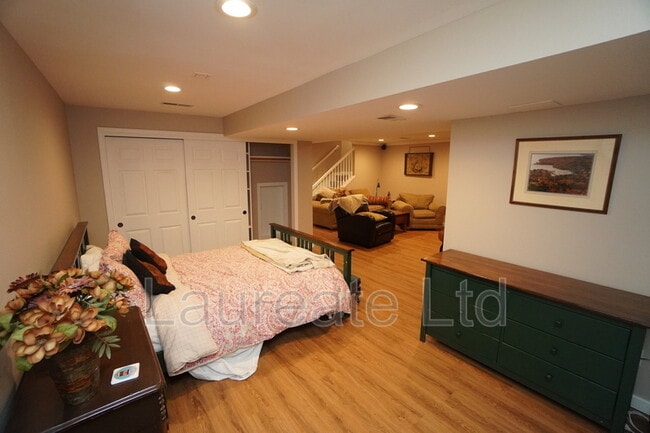 Building Photo - 9163 Cactus Ct