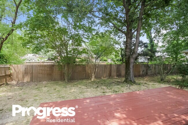 Building Photo - 1592 Fox Trace Dr