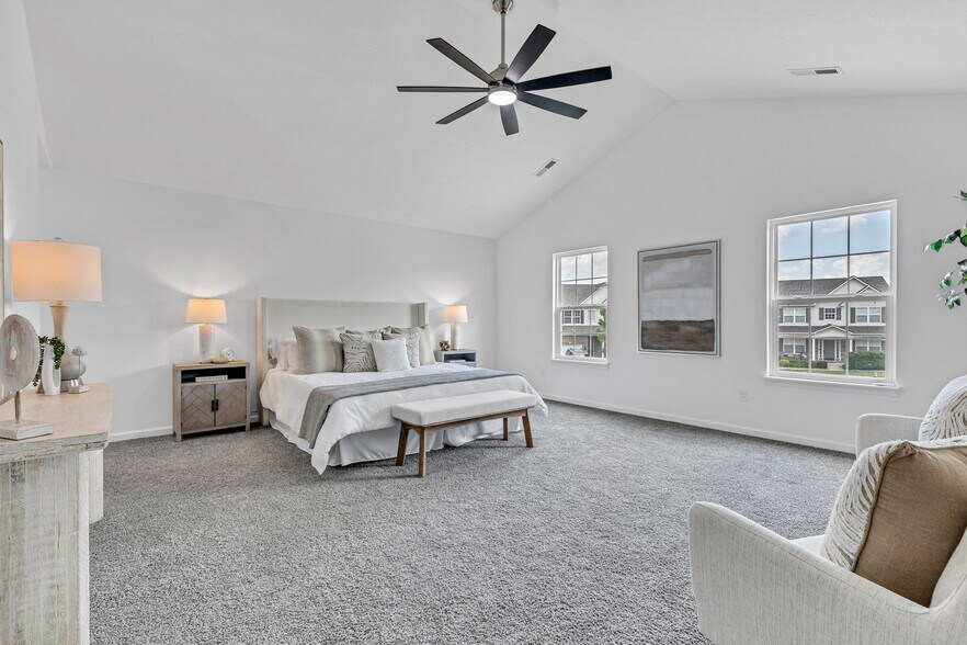 Building Photo - 9724 Brooks Dr