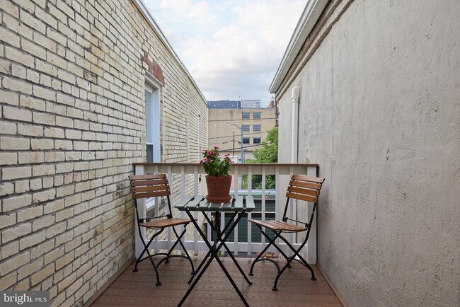 Building Photo - 1217 T St NW