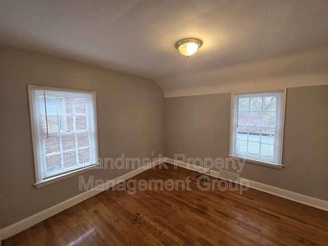 Building Photo - 10978 Craft St