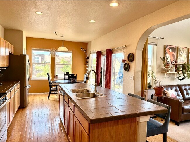 Building Photo - 8078 Cedarstone Ln
