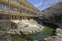 Building Photo - Maple Gardens