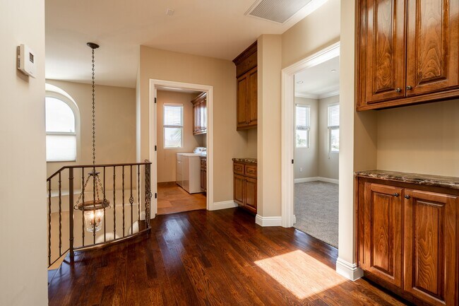 Building Photo - 3838 Tilden Ave