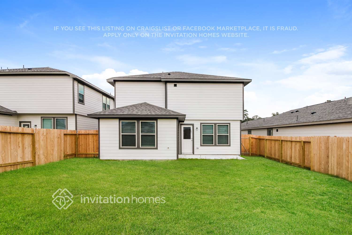Building Photo - 24715 Linaria Dr