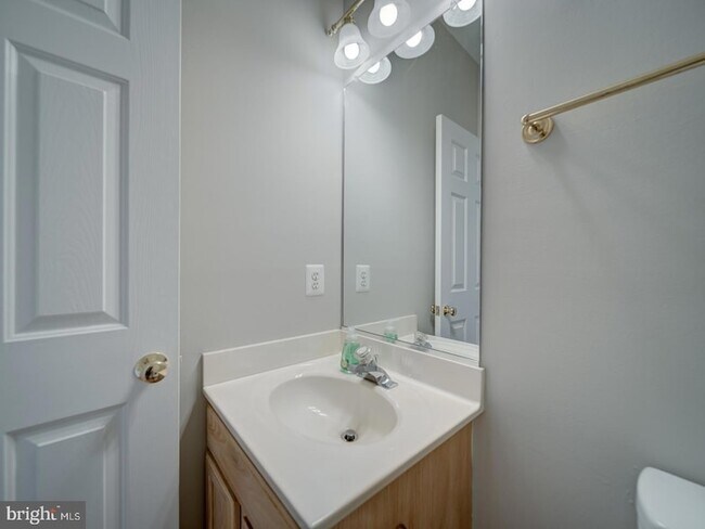Building Photo - 6311 Hot Spring Ln