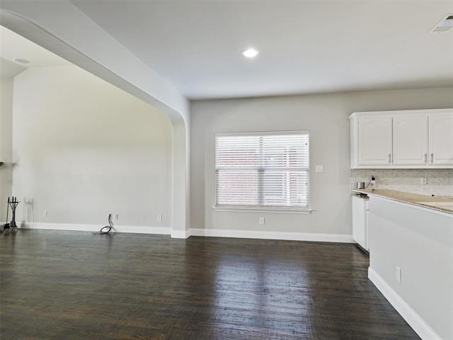 Building Photo - 3508 Hornbeam St