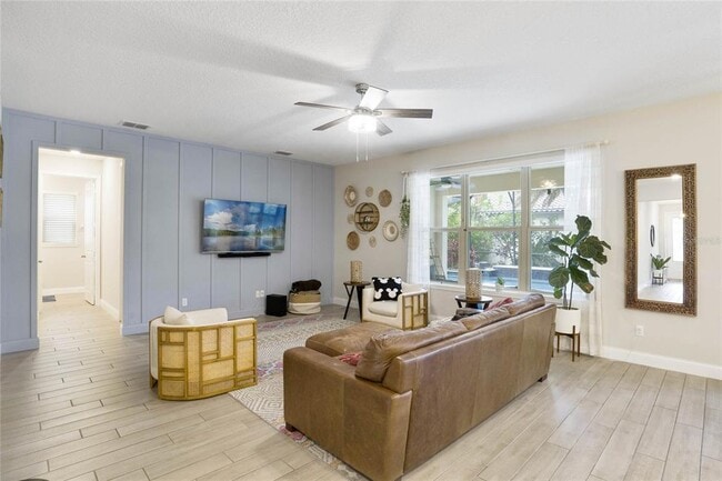 Building Photo - 8414 Vivaro Isle Way