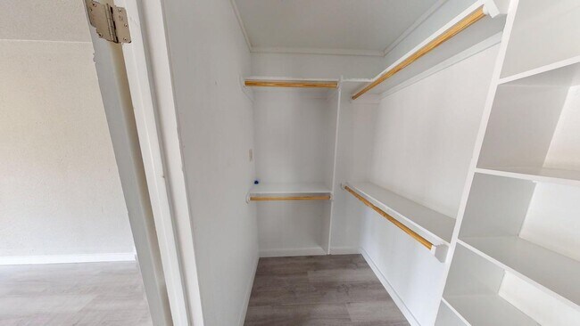 Building Photo - 2018 Shoemaker Dr