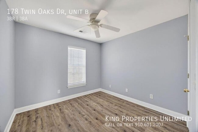 Building Photo - 178 Twin Oaks Dr