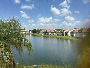 Building Photo - 290 Cypress Point Dr