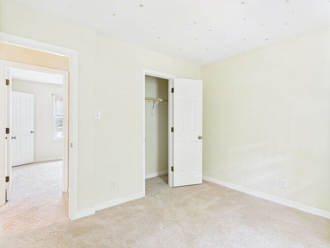 Building Photo - 9106 Barnwell Cir