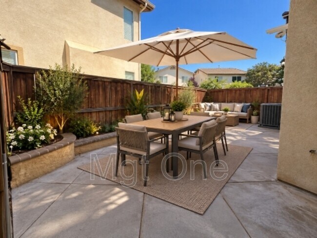 Building Photo - 4485 Spring Knolls Ct