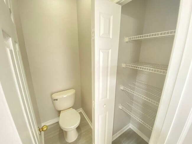 Building Photo - 1737 Lalique Ln