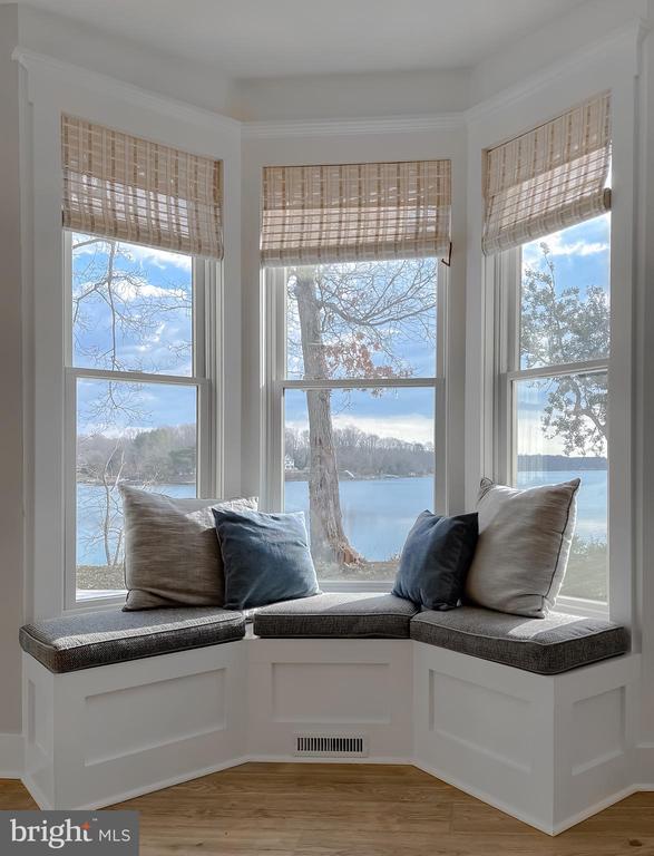 Building Photo - 45093 Smiths Nursery Rd