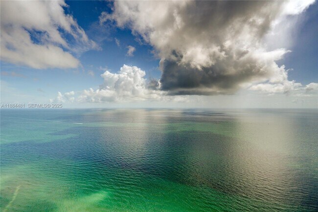 Building Photo - 18501 Collins Ave