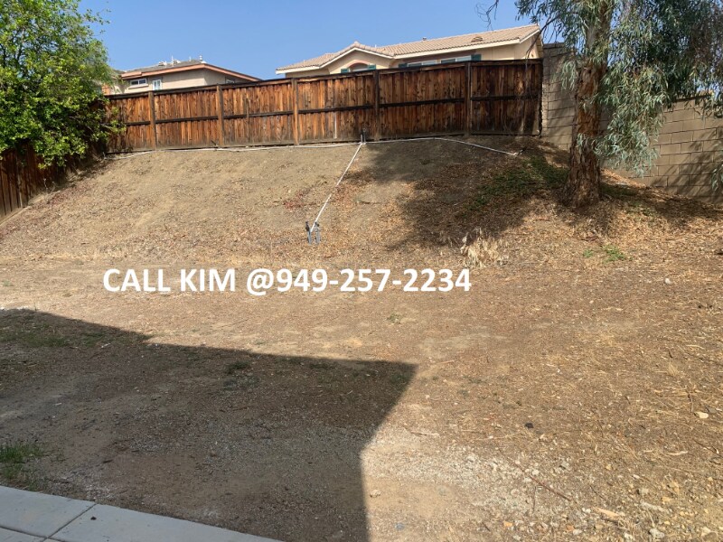 Building Photo - 45016 Anabell Ln