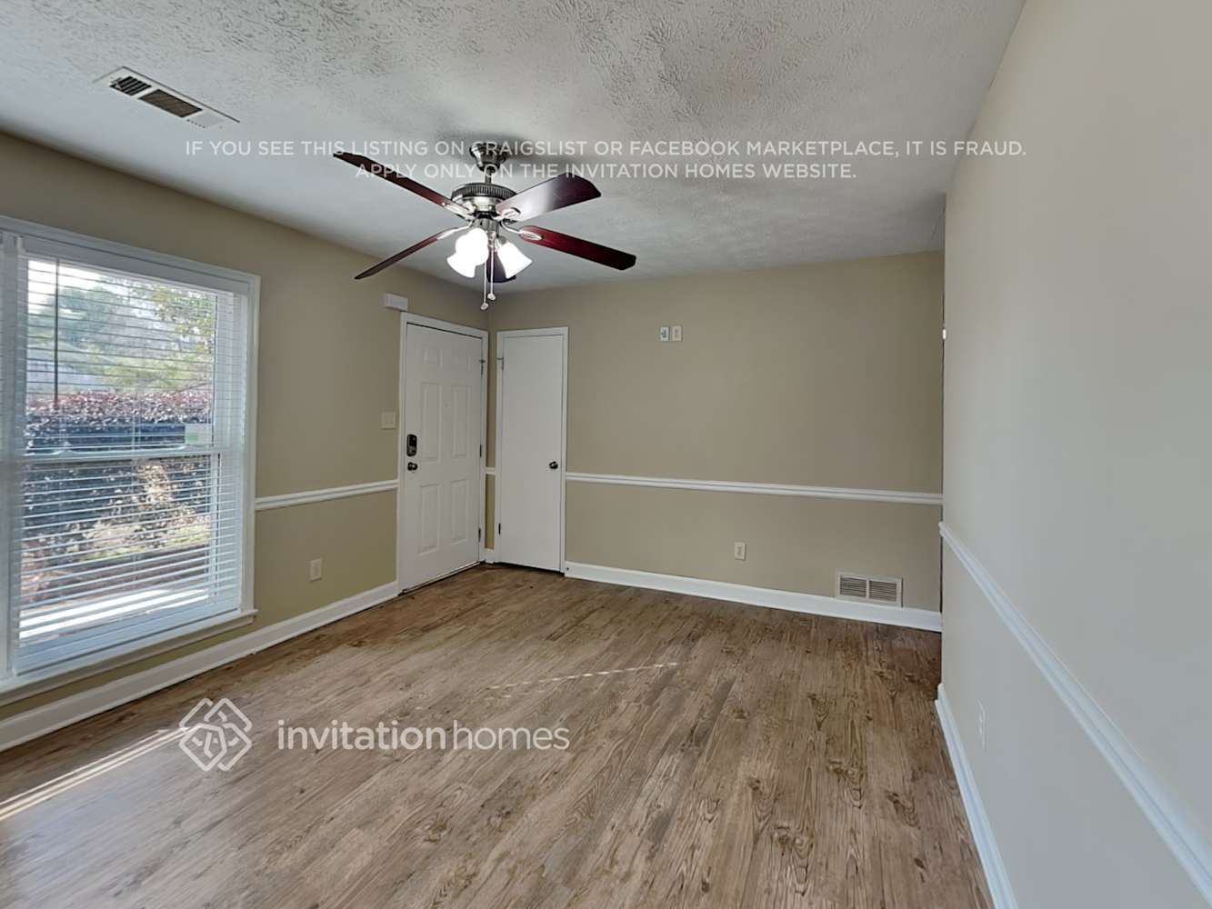 Building Photo - 2381 Cedar Dr