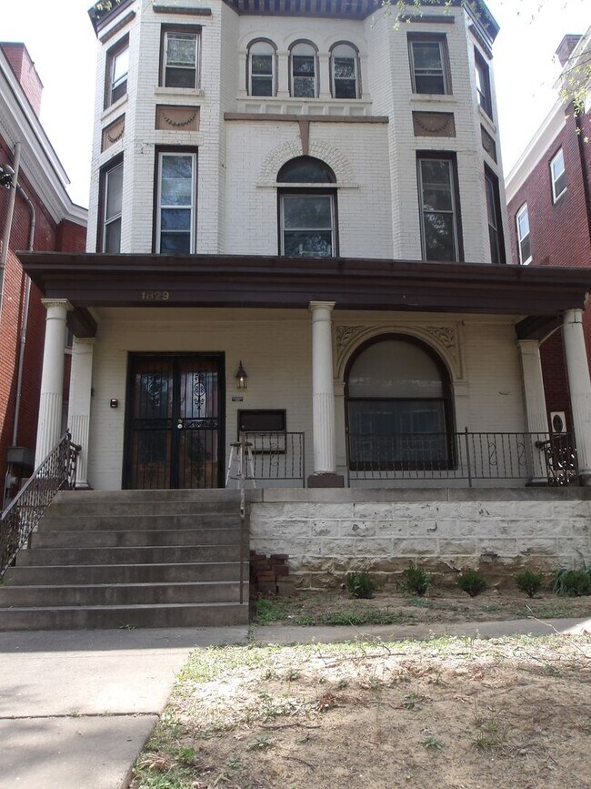 Primary Photo - PMR-9-1829 S. 3rd St