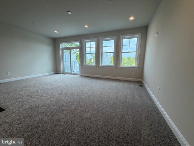 Building Photo - 436 Reagans Ln