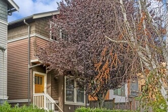 Building Photo - 2 bedroom in Seattle WA 98122