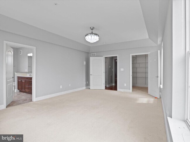 Building Photo - 9200 Charleston Dr