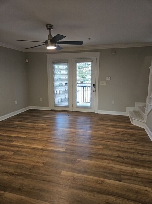 Building Photo - Unit 623 at The Woodlands of Clemson