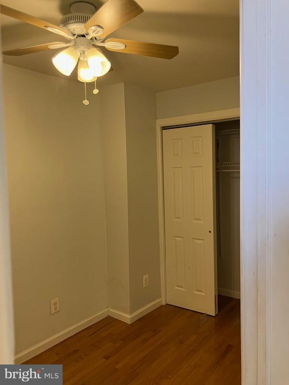 Building Photo - 1920 Fontain St