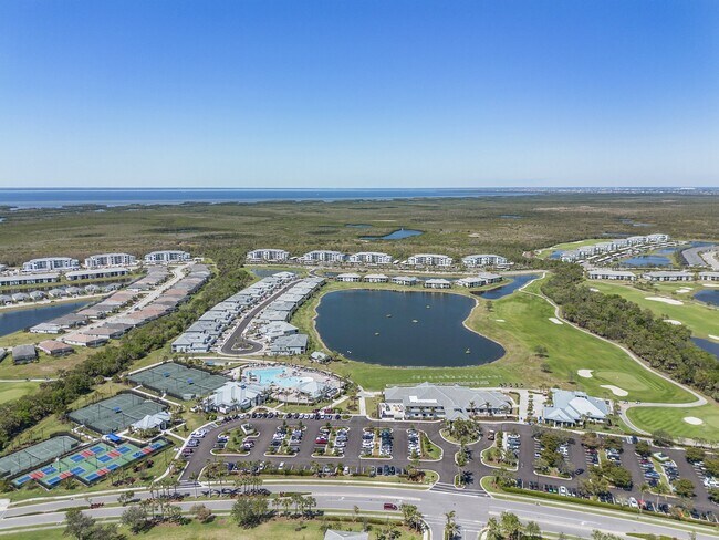 Building Photo - 14061 Heritage Landing Blvd